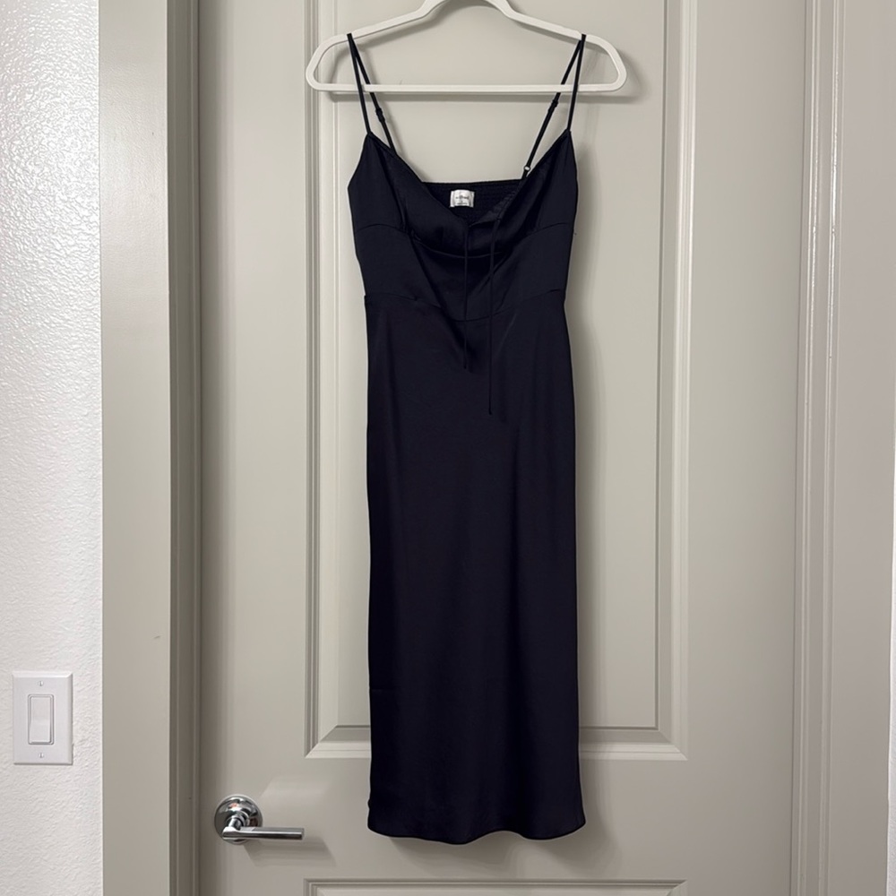 Aritzia Wilfred midi dress